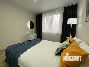 1-к квартира, посуточно, 35м2, 10/18 этаж