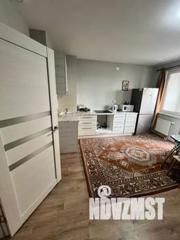 1-к квартира, посуточно, 42м2, 1/18 этаж