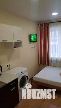 1-к квартира, посуточно, 16м2, 1/1 этаж