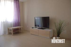 3-к квартира, посуточно, 82м2, 1/1 этаж