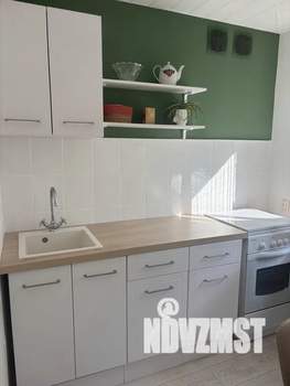 Студия квартира, посуточно, 33м2, 5/5 этаж