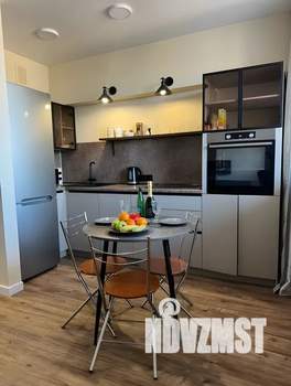 Студия квартира, посуточно, 38м2, 3/14 этаж