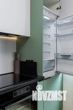 1-к квартира, посуточно, 32м2, 18/25 этаж