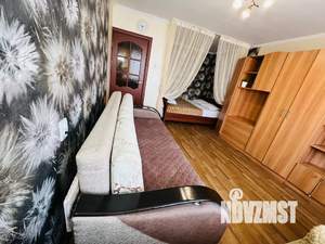 1-к квартира, посуточно, 43м2, 8/10 этаж