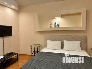 1-к квартира, посуточно, 40м2, 4/8 этаж