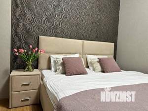 2-к квартира, посуточно, 86м2, 1/1 этаж