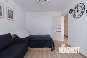 1-к квартира, посуточно, 37м2, 1/1 этаж