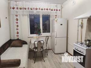1-к квартира, посуточно, 40м2, 9/9 этаж