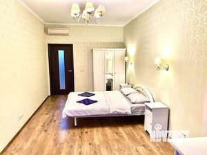3-к квартира, посуточно, 109м2, 1/1 этаж