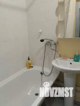 1-к квартира, посуточно, 32м2, 8/10 этаж