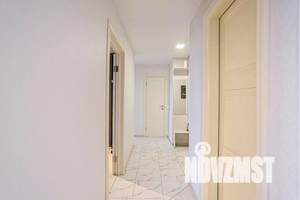 2-к квартира, посуточно, 61м2, 8/23 этаж