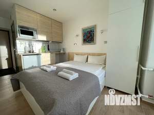 Студия квартира, посуточно, 17м2, 1/9 этаж