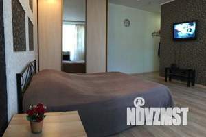 1-к квартира, посуточно, 38м2, 4/5 этаж