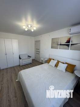 1-к квартира, посуточно, 35м2, 4/10 этаж