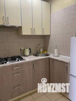 1-к квартира, посуточно, 40м2, 4/5 этаж