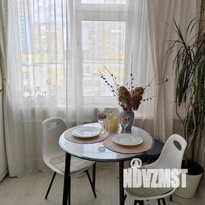 1-к квартира, посуточно, 32м2, 1/1 этаж