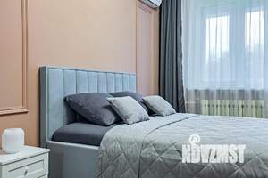 2-к квартира, посуточно, 75м2, 1/1 этаж