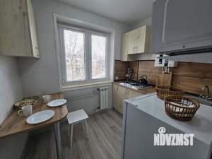 1-к квартира, посуточно, 32м2, 4/5 этаж