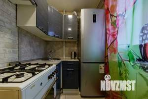 3-к квартира, посуточно, 60м2, 3/9 этаж