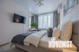 1-к квартира, посуточно, 42м2, 2/25 этаж