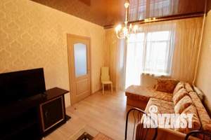 3-к квартира, посуточно, 66м2, 4/10 этаж