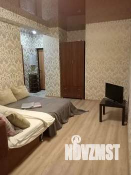 1-к квартира, посуточно, 35м2, 18/18 этаж