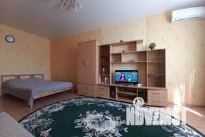 1-к квартира, посуточно, 59м2, 15/18 этаж