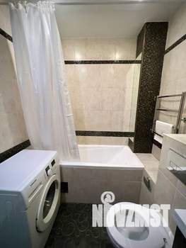 Студия квартира, посуточно, 40м2, 8/9 этаж