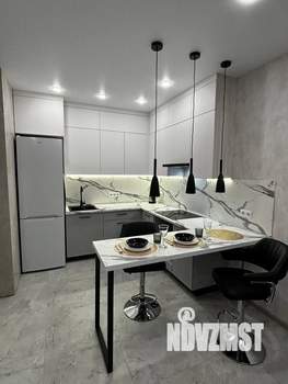 2-к квартира, посуточно, 47м2, 8/18 этаж