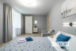 1-к квартира, посуточно, 35м2, 4/5 этаж