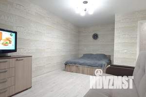 1-к квартира, посуточно, 37м2, 1/5 этаж