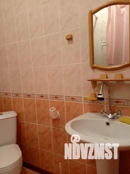 1-к квартира, посуточно, 38м2, 1/2 этаж