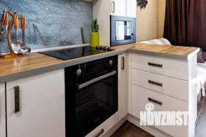1-к квартира, посуточно, 38м2, 13/19 этаж