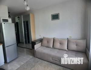 Студия квартира, посуточно, 17м2, 4/10 этаж