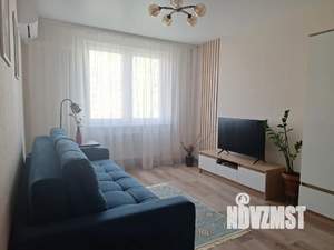 1-к квартира, посуточно, 35м2, 10/19 этаж