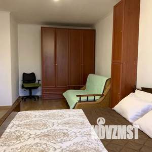 1-к квартира, посуточно, 42м2, 3/5 этаж