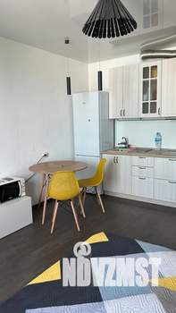 Студия квартира, посуточно, 27м2, 20/25 этаж
