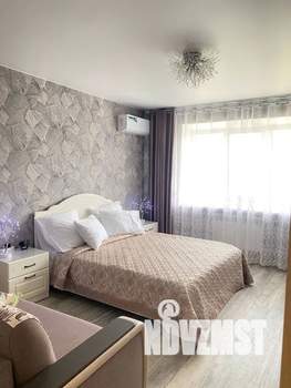 1-к квартира, посуточно, 35м2, 6/9 этаж