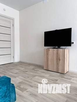 1-к квартира, посуточно, 40м2, 1/9 этаж