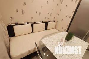 1-к квартира, посуточно, 50м2, 10/17 этаж