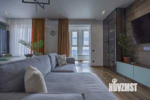 Студия квартира, посуточно, 42м2, 16/27 этаж