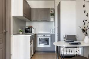 Студия квартира, посуточно, 34м2, 14/19 этаж