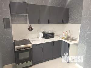 1-к квартира, посуточно, 42м2, 3/10 этаж