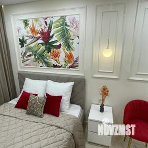 3-к квартира, посуточно, 60м2, 1/1 этаж