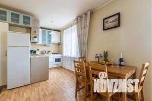 2-к квартира, посуточно, 55м2, 7/10 этаж