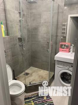 Студия квартира, посуточно, 31м2, 1/5 этаж