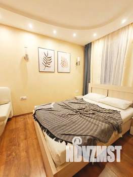 1-к квартира, посуточно, 37м2, 2/5 этаж