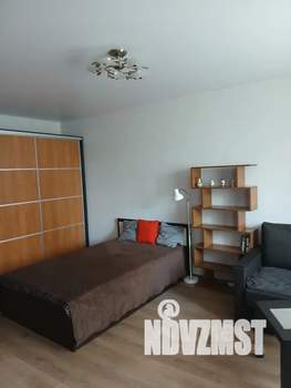 Студия квартира, посуточно, 32м2, 3/5 этаж