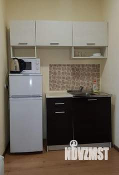 1-к квартира, посуточно, 16м2, 1/1 этаж