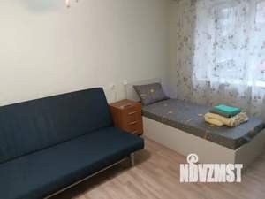 1-к квартира, посуточно, 42м2, 1/10 этаж